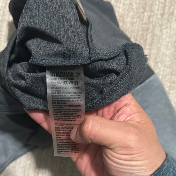 Gymshark Women’s Leggings Size M Gray Two Tone Criss Cross Waist - Picture 10 of 10